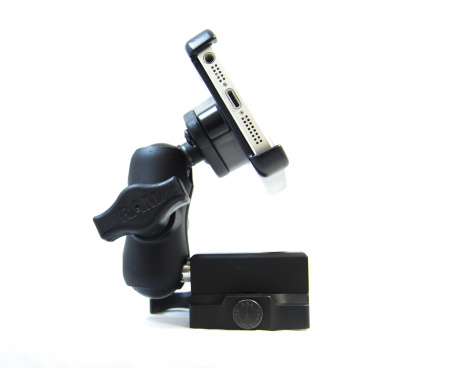  Recknagel  iPhone 5   Weaver T1370-0001