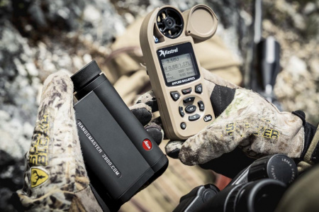   Leica Rangemaster CRF 2800.COM   