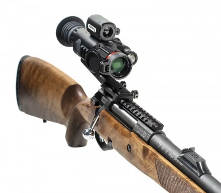 �������� ������ Sytong HT-70LRF (5x, 940��) � �����������