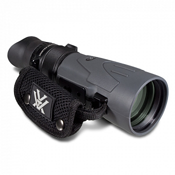 ��������� Vortex Recon R/T 15x50 � ������������ ������