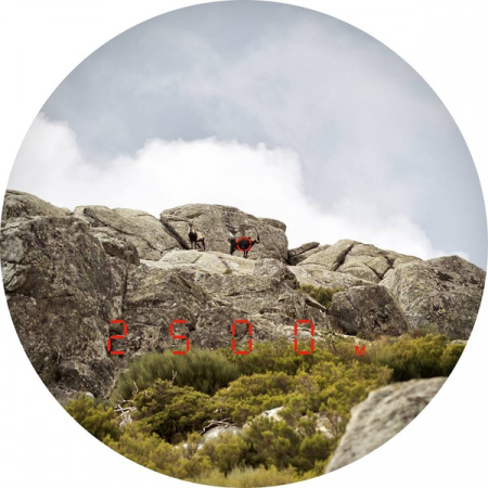   Leica Rangemaster CRF 2800.COM   