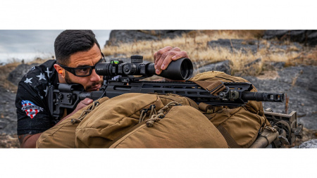 ������ Vortex Strike Eagle 5-25x56 FFP ����� EBR-7C (MOA) � ����������