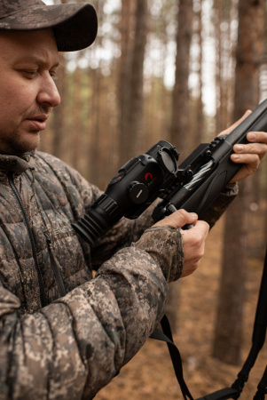 �������������� ������ RikaNV MRS LRF 384 (3.4x, 384x288, 12���, F35/1) � �����������