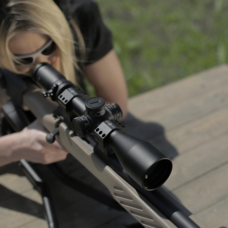 ������ Sightmark Citadel 3-18x50 FFP (����� LR2) � ����������