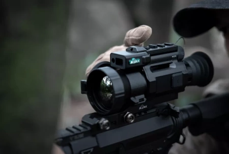 �������������� ������ ATAK OT22-25LRF (4.2x,256x192, 12���, 25��.,F25��) � �����������