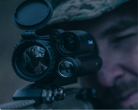 �������� ������ ������ PARD NV008SP-LRF (4.3x, 850��) � �����������